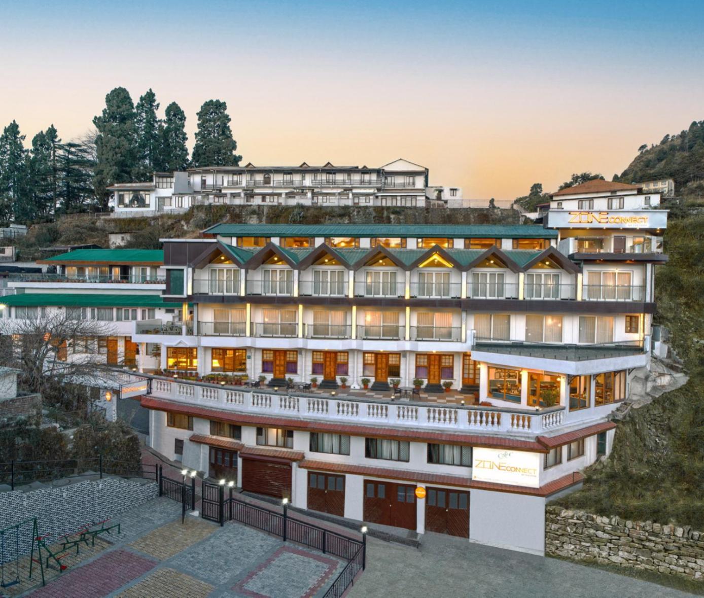 Zone Connect By The Park Mussoorie Hotel Bagian luar foto
