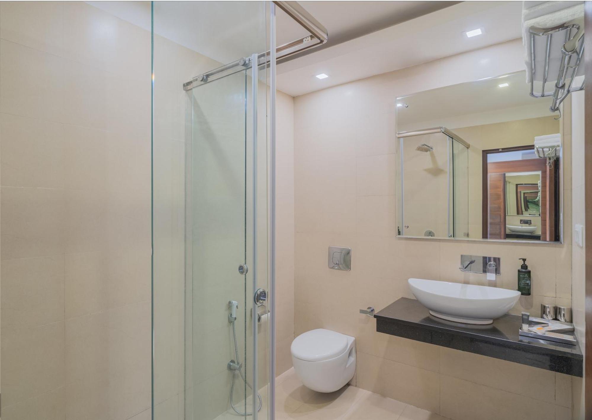 Zone Connect By The Park Mussoorie Hotel Bagian luar foto