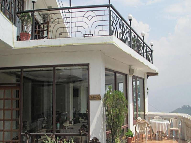 Zone Connect By The Park Mussoorie Hotel Bagian luar foto
